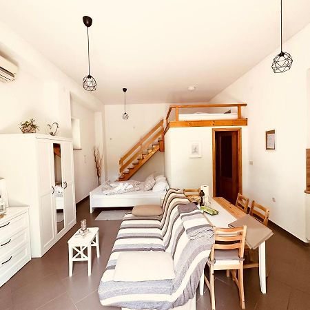 Apartment Paolo Senj  Exterior foto